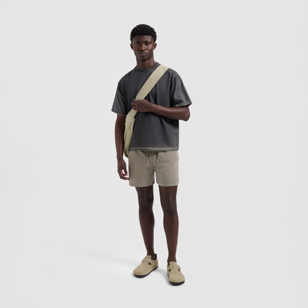 Dit is de nieuwe high summer collectie van olaf, nu bij Vip Shop - lekker fris voor de zomerse dagen. Dit is de nieuwe high summer collectie van olaf, nu bij Vip Shop - lekker fris voor de zomerse dagen.
