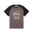 Heren T-shirts Pal Sporting Goods BOX RAGLAN T-SHIR.BELUGA. Direct leverbaar uit de webshop van www.vipshop.nl/.