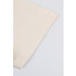 Heren T-shirts Fred Perry M9827.560 - ECRU. Direct leverbaar uit de webshop van www.vipshop.nl/.