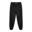 Heren Broeken Daily Paper ETRACK PANT.BLACK. Direct leverbaar uit de webshop van www.vipshop.nl/.