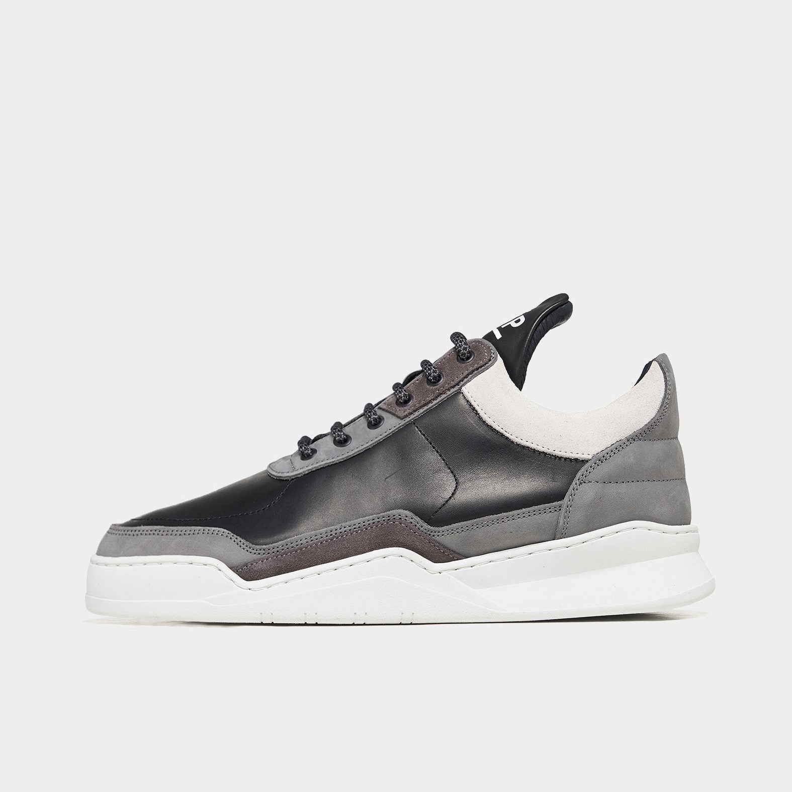 filling pieces low top ghost microlane all black